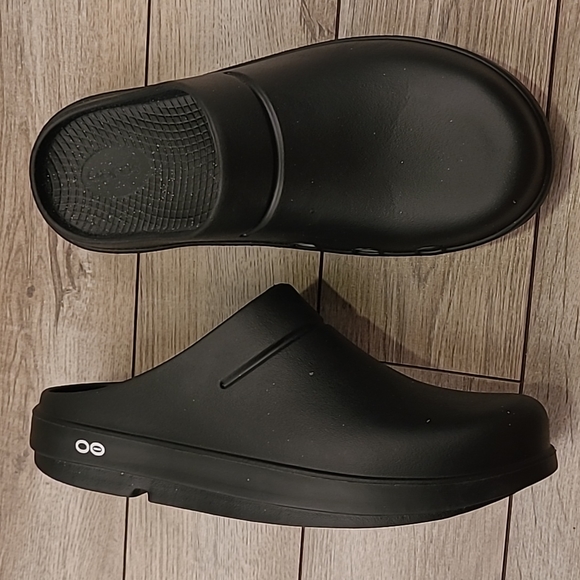 OOFOS Shoes Oofos Oocloog Luxe Recovery Black Slip On Rubber Mens Sz 9 Comfort Clogs Sandals